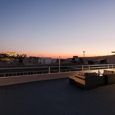 דירות אתונה Gorgeous Retire With Breathtaking Acropolis View! מראה חיצוני תמונה